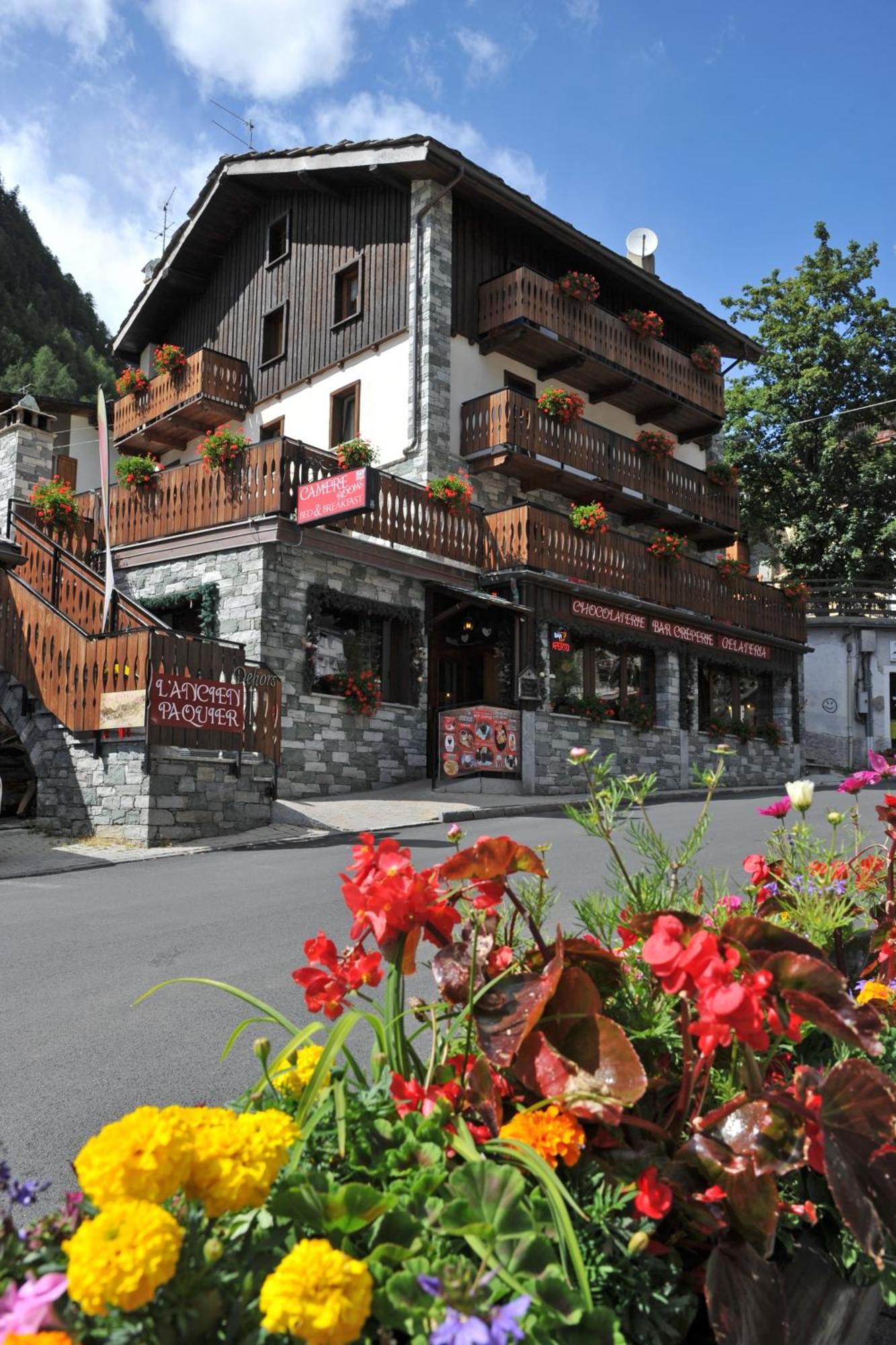 L'Ancien Paquier Chambre D'Hotes Valtournenche Exterior foto