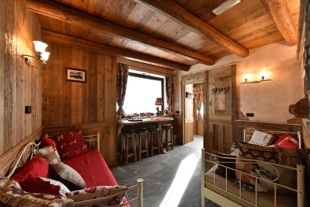 L'Ancien Paquier Chambre D'Hotes Valtournenche Exterior foto